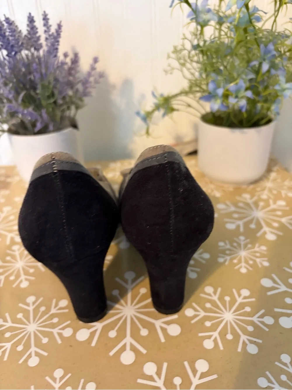 AEROSOLES Suede Mary Jane Heels in Black, Gray & Taupe